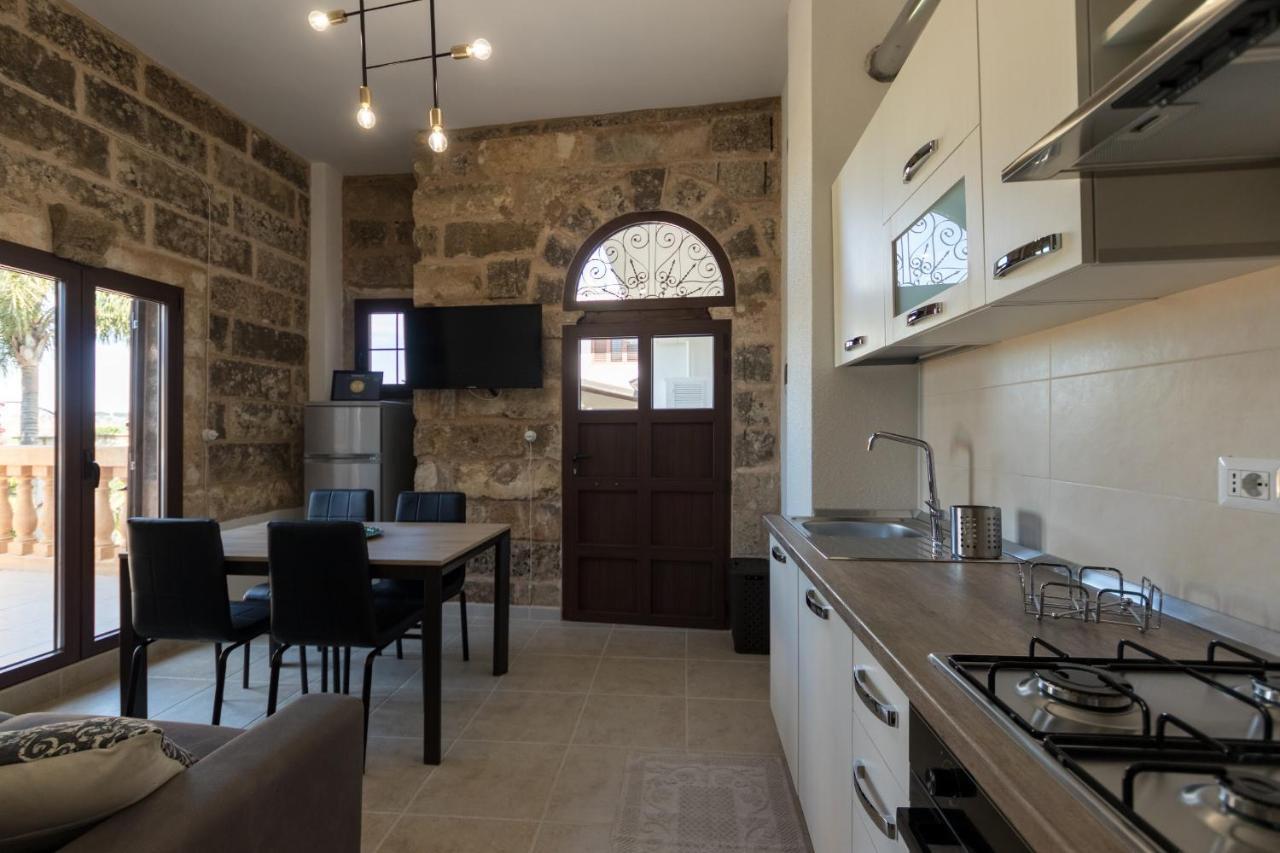 Drooms. Felline Exterior foto
